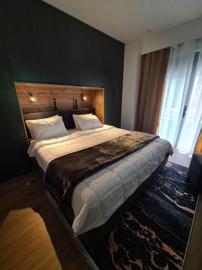 Grey Luxury Apartment Gjirokastër Exteriér fotografie