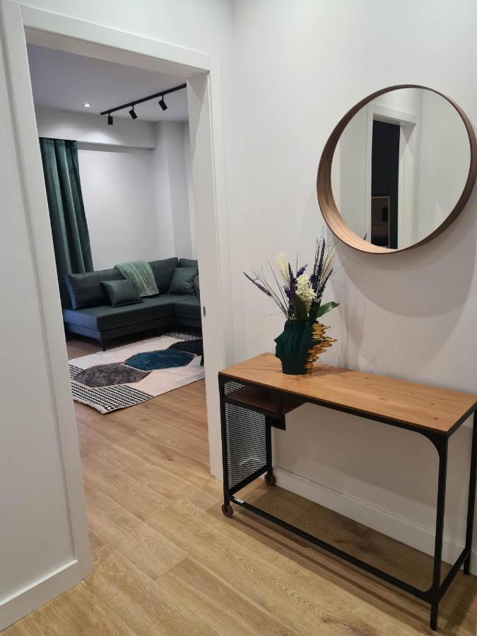 Grey Luxury Apartment Gjirokastër Exteriér fotografie